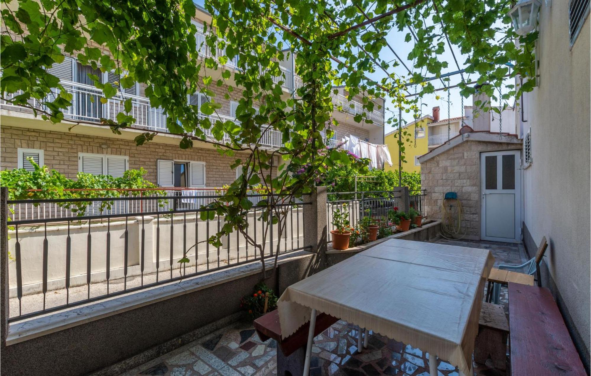 Lovely Apartment In Stobrec With Wifi Split Exterior foto